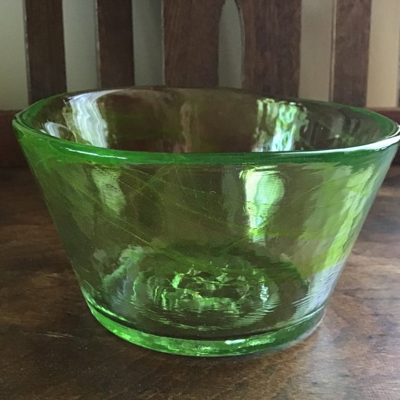 KOSTA BODA Art Glass bowl UHV, Ulrica Hydman Vallien Opalescent Glass bowl - Picture 1 of 6